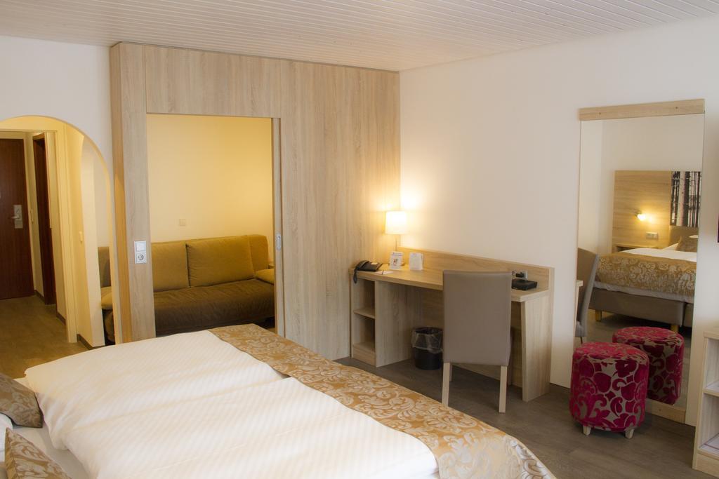 Best Western Plus Schwarzwald Residenz Triberg im Schwarzwald Eksteriør billede